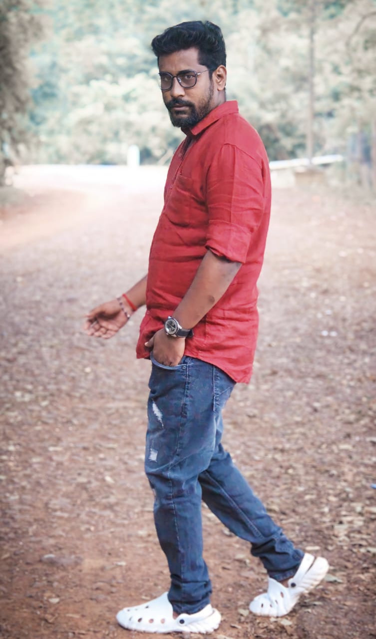 Prabakaran  B